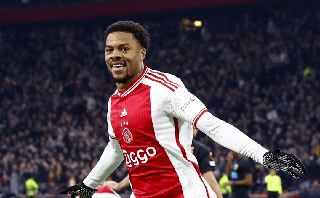 ymy体育入口-包含阿贾克斯冲刺阶段扳平良机武汉三镇复出首秀备战法国杯，现场解说直呼：风云突变武汉三镇清晨主帅复盘的词条